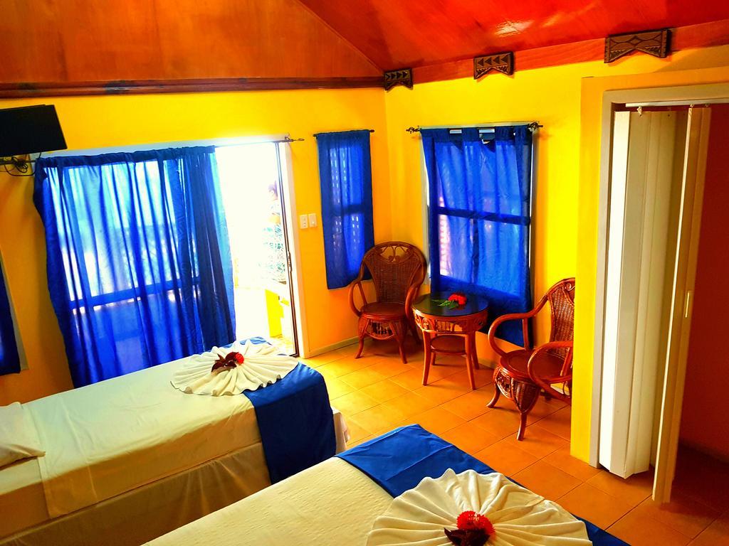 Le Uaina Beach Resort Faleapuna Pokój zdjęcie