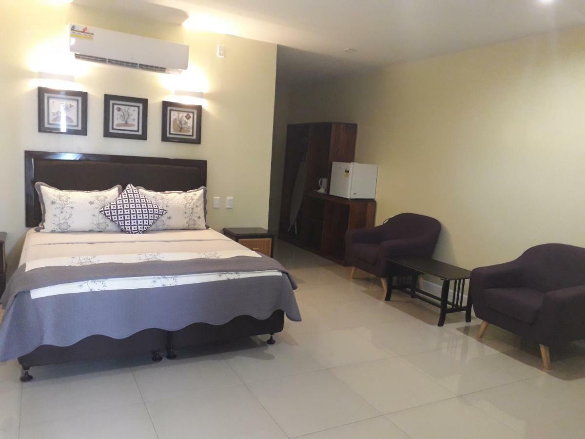 Le Uaina Beach Resort Faleapuna Zewnętrze zdjęcie