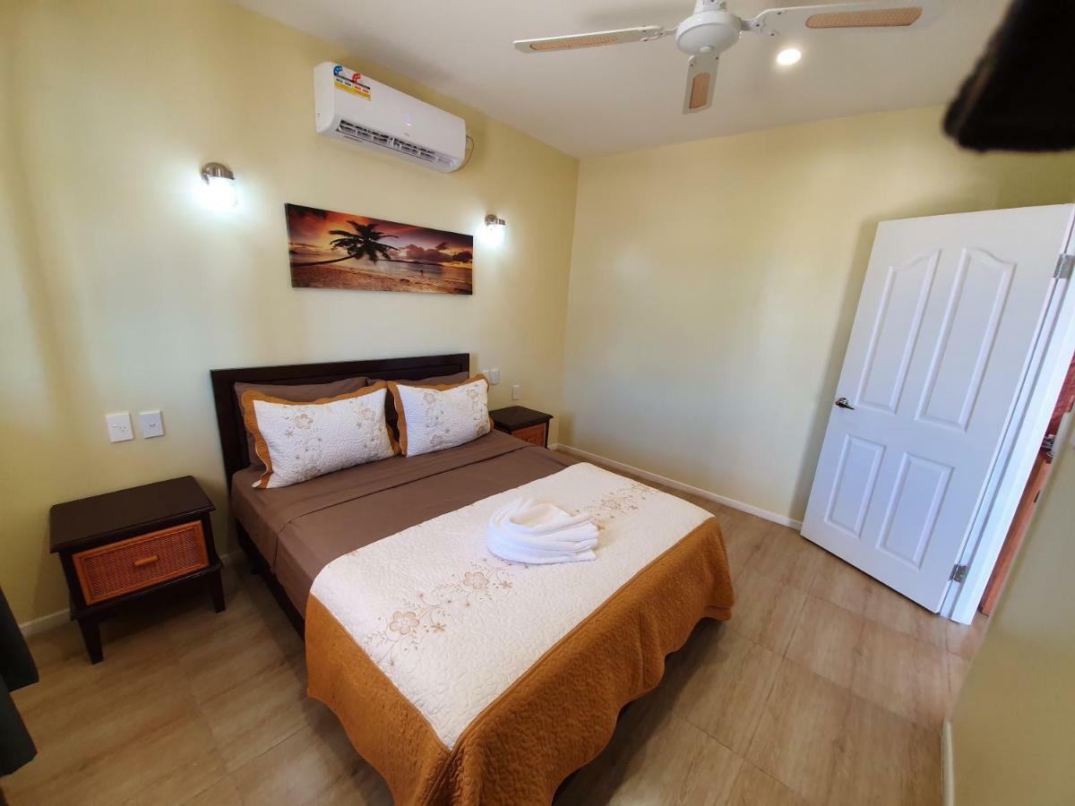 Le Uaina Beach Resort Faleapuna Zewnętrze zdjęcie
